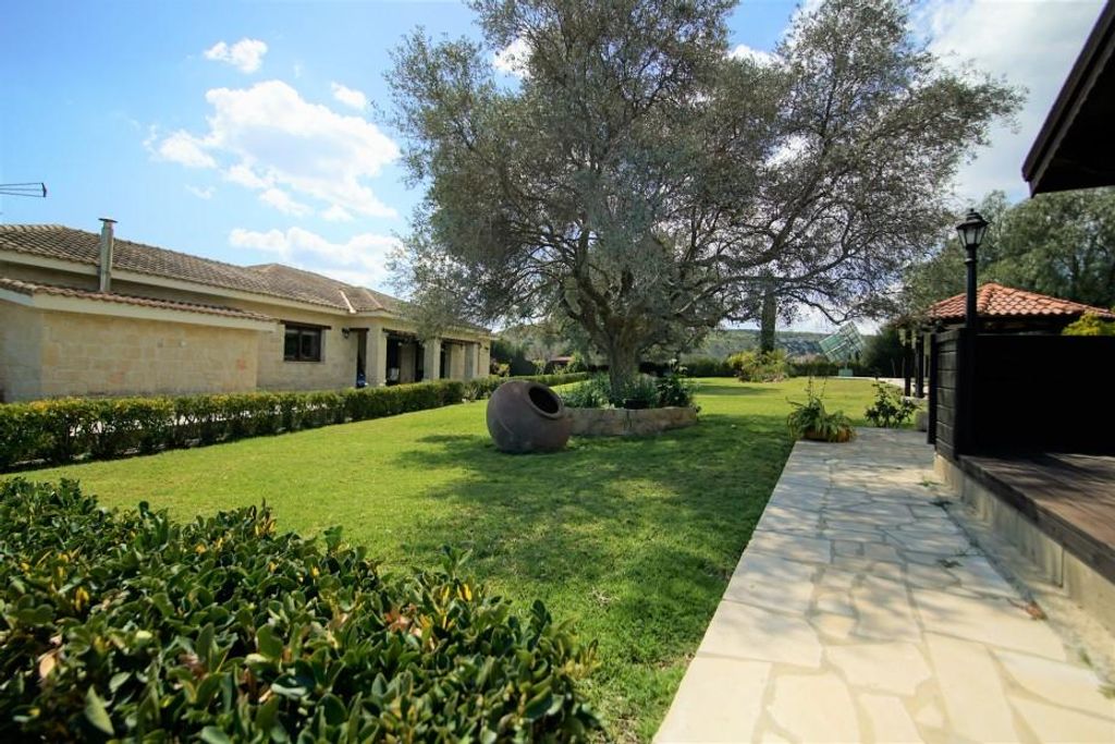 Luxury Villa for sale in Moni, Cyprus 128195541