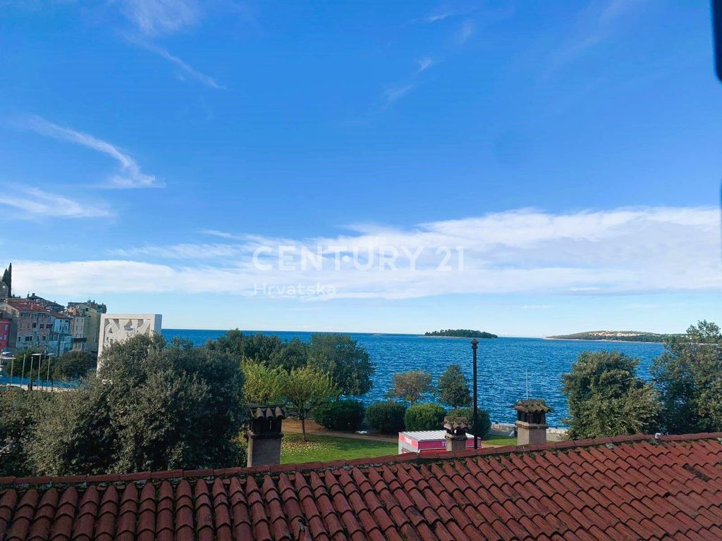 Maison de 8 pièces de luxe en vente à Rovinj, Croatie 129812642