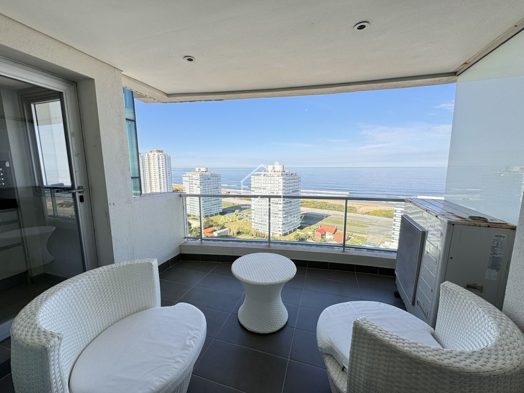 Престижная квартира 100 м2 в продажа Punta del Este, Departamento de Maldonado