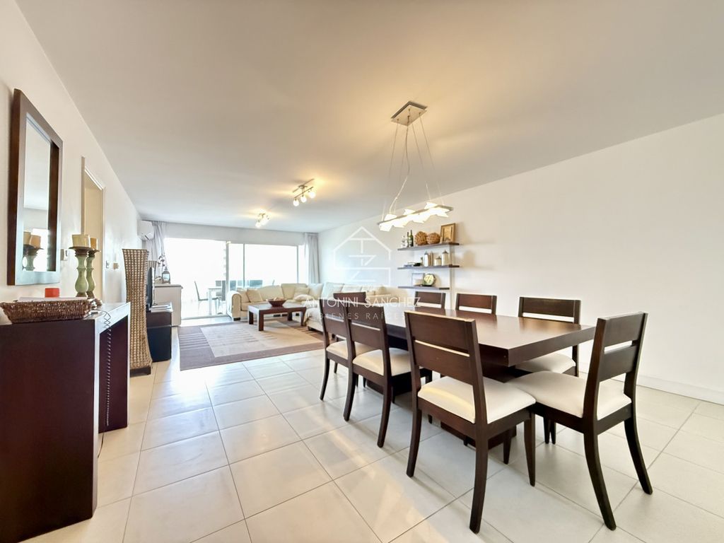 Престижная квартрира 100 м2 в продажа Punta del Este, Departamento de Maldonado