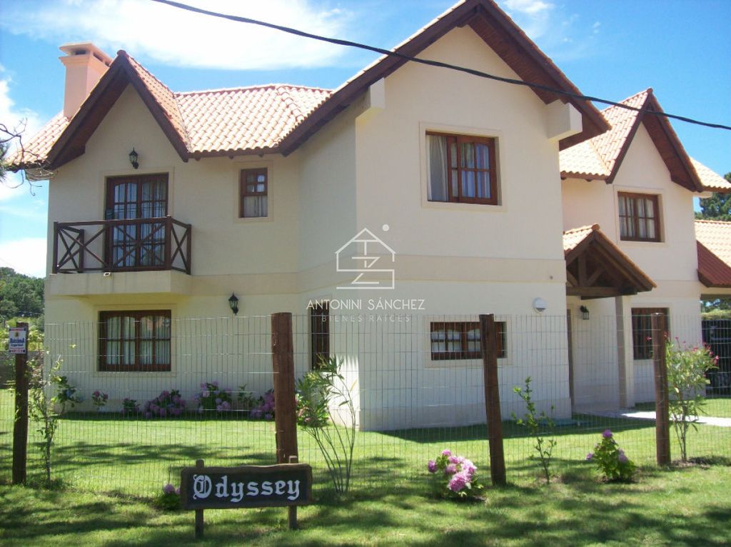 Особняк 150 м2 в продажа Punta del Este, Departamento de Maldonado