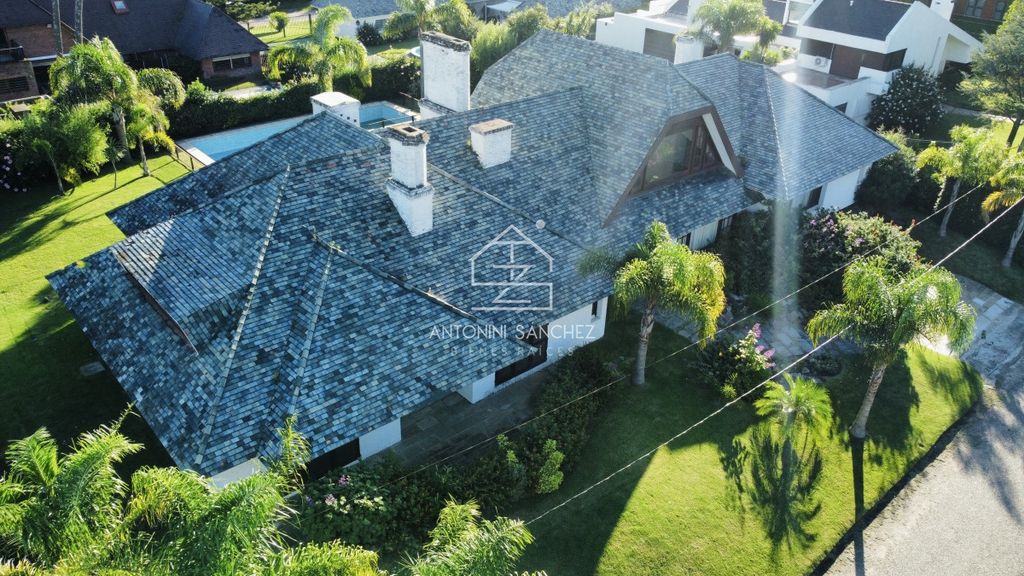 Престижный Особняк 529 м2 в продажа Punta del Este, Уругвай