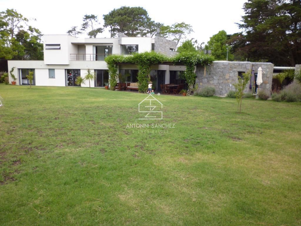 Особняк в продажа Marly, Punta Del Este, Punta del Este, Departamento de Maldonado