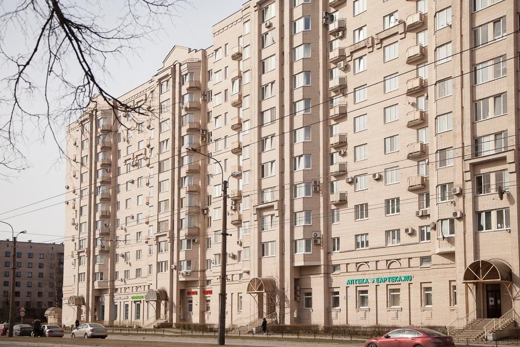 Luxury Flat for sale in СанктПетербург, Калининский район, Гражданский