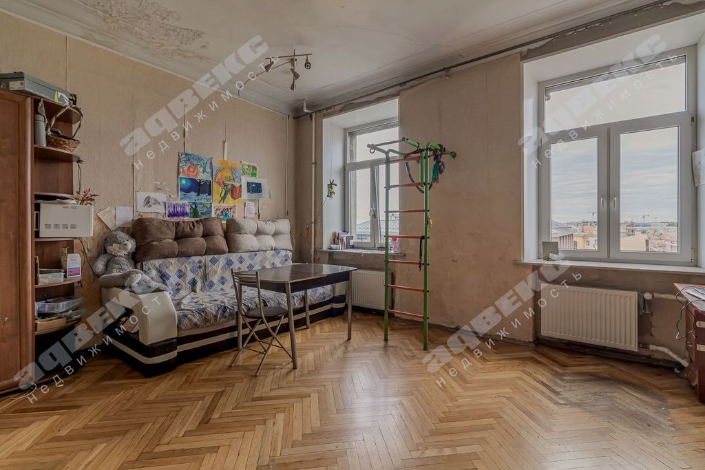 5 bedroom luxury Flat for sale in СанктПетербург, Василеостровский