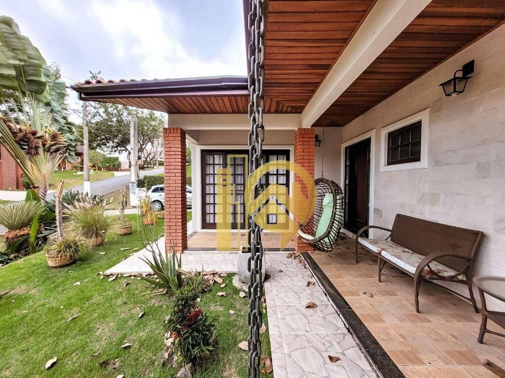 À venda Exclusiva mansão de 380 m2, Jacareí, São Paulo