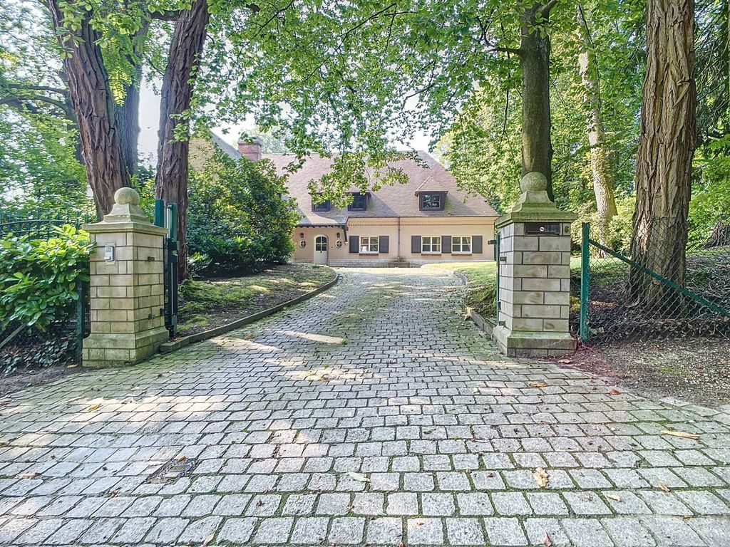 Вилла 540 м2 в продажа Kraainem, Flanders