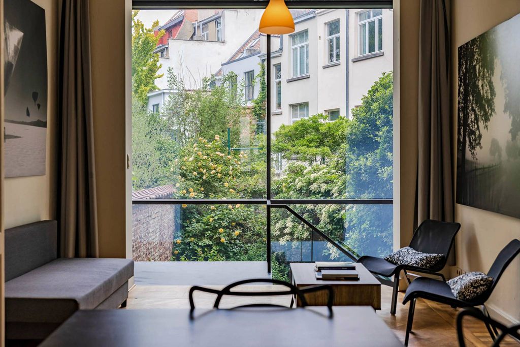 Престижная квартрира в продажа Ixelles, Bruxelles-Capitale