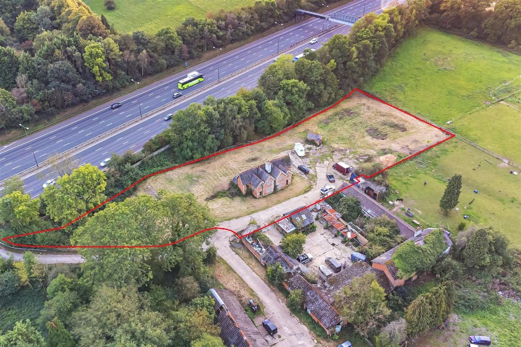 Baugelände Lower Kingswood, England 129377880