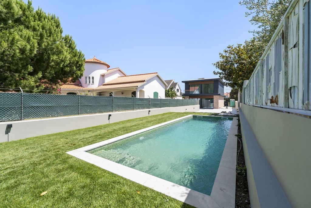 Престижный Особняк 369 м2 в продажа Cascais, Португалия