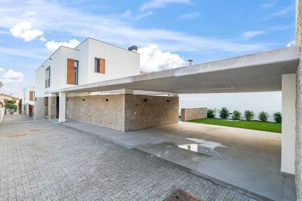 Роскошный дом 203 м2 в продажа Cascais, Distrito de Lisboa