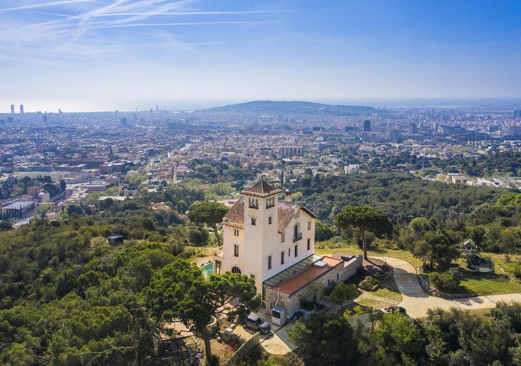 Castle for sale in Barcelona, Spain 129473628