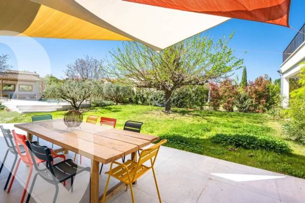 Prestigieus huis te koop in SaintRémydeProvence, ProvenceAlpesCôte