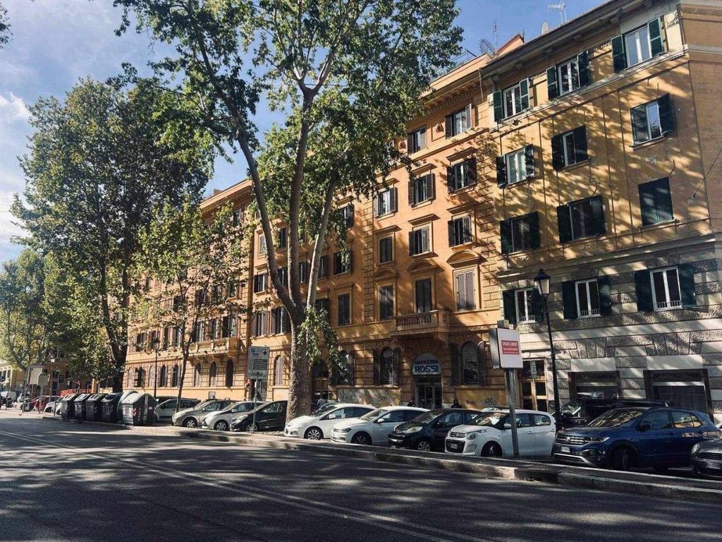 Appartamento 2 locali, 80 m²