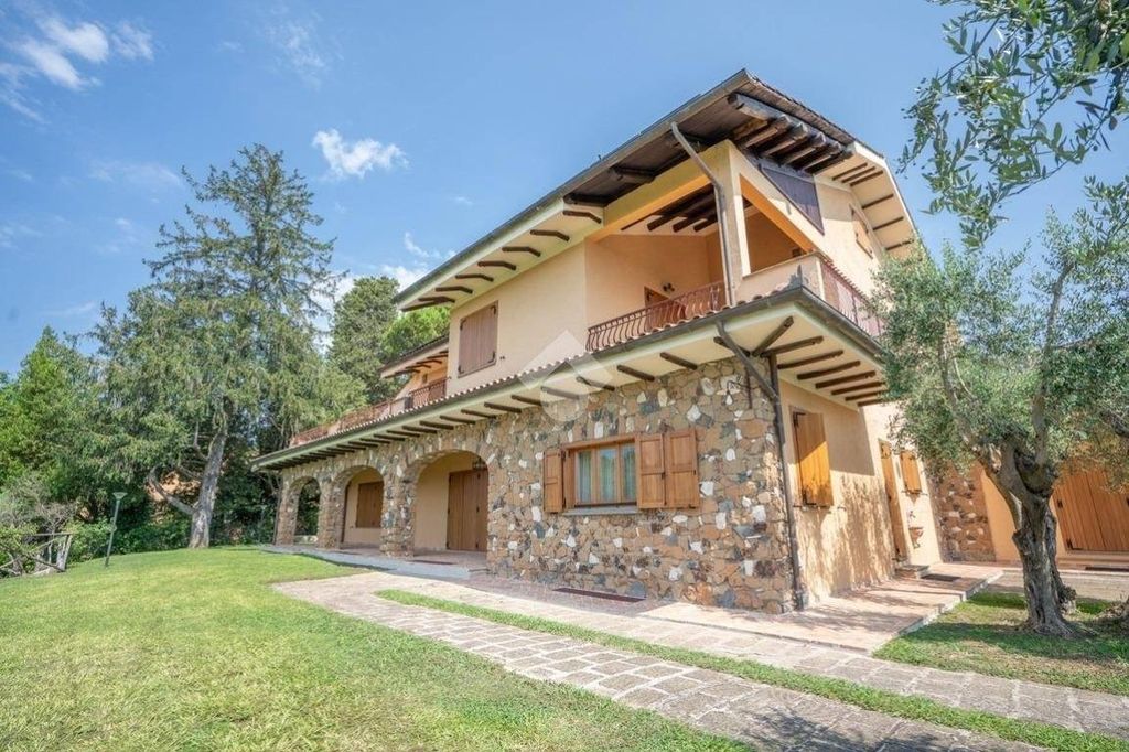 Luxury Villa for sale in Via Monte della Vecchia Quercia, 21, Formello, Latium
