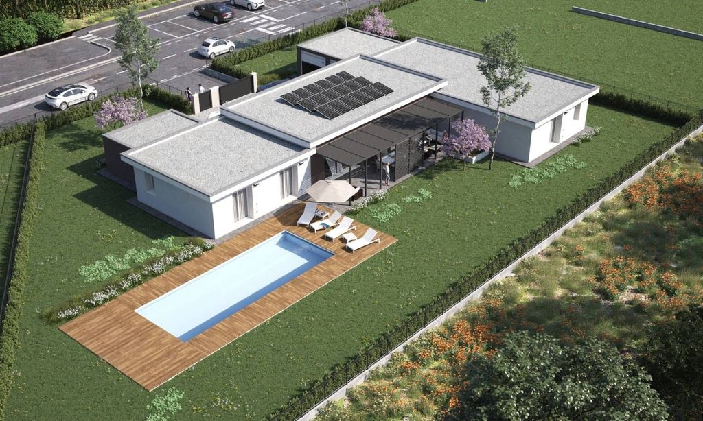 Luxury Villa for sale in Via Mezzacampagna, 4, Verona, Provincia di Verona, Veneto