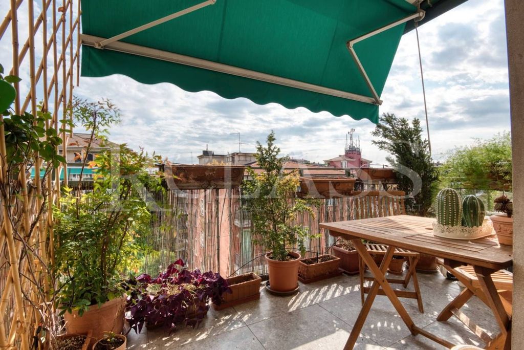 2-roms leilighet, 135 m²