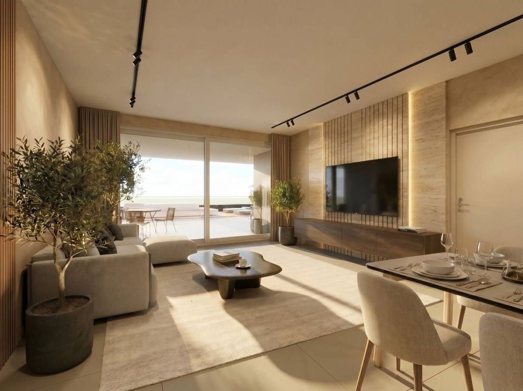 4 room luxury Apartment for sale in Via G. B Cavalcaselle, Verona, Provincia di Verona, Veneto