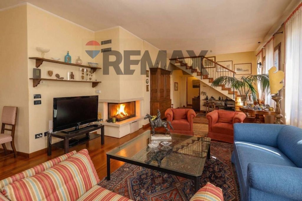 Piso de 3 habitaciones, 192 m²