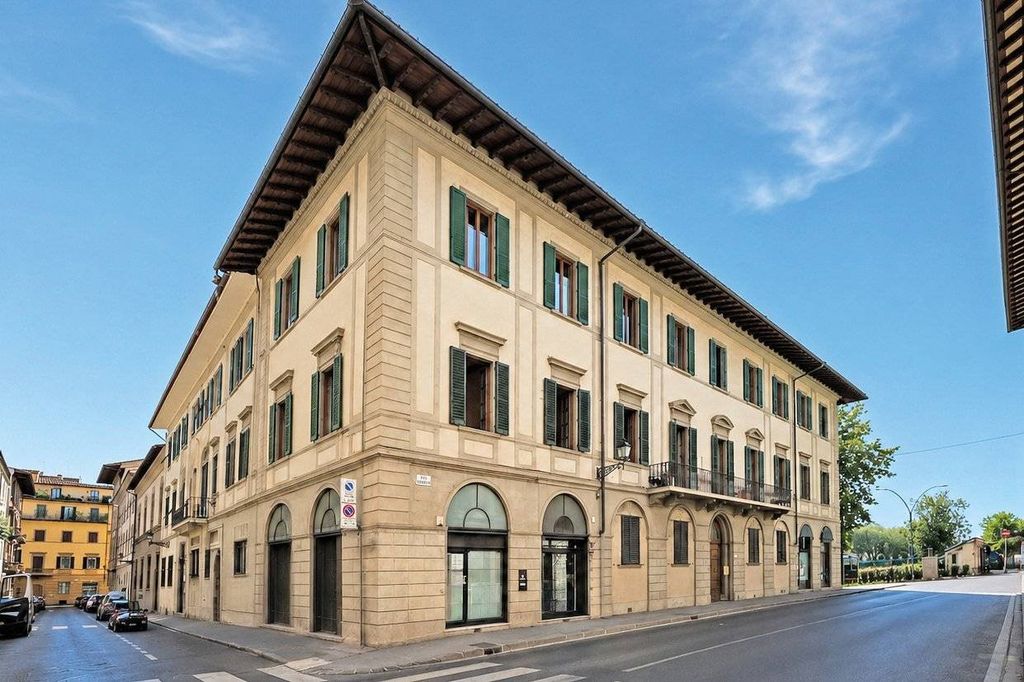 Piso de 2 habitaciones, 90 m²