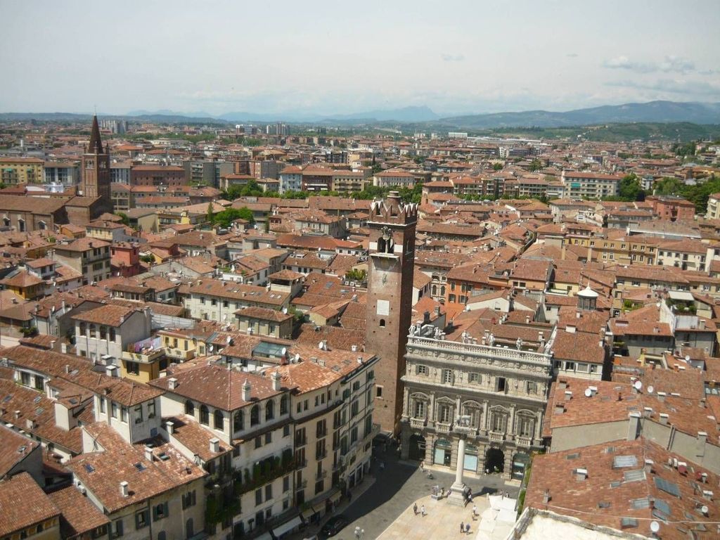 2 room luxury Flat for sale in Verona, Italy