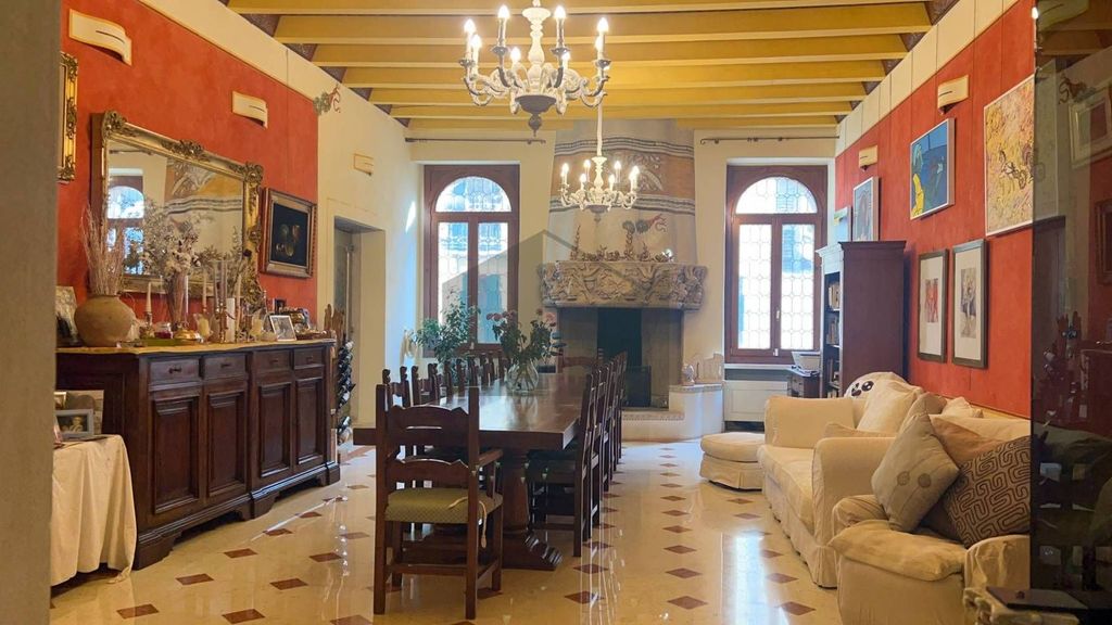 4 bedroom luxury Villa for sale in Verona, Italy