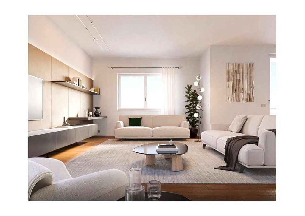 5 room luxury Flat for sale in Via Risorgimento , 32, Verona, Provincia di Verona, Veneto