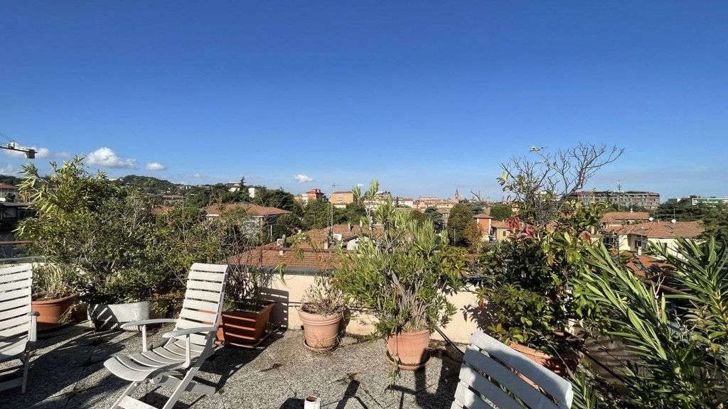 Luxury Apartment for sale in via Mezzofanti ,43, Bologna, Emilia-Romagna