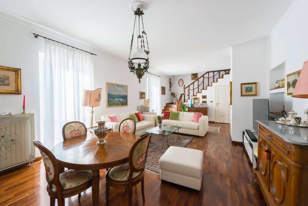 3-roms leilighet, 160 m²