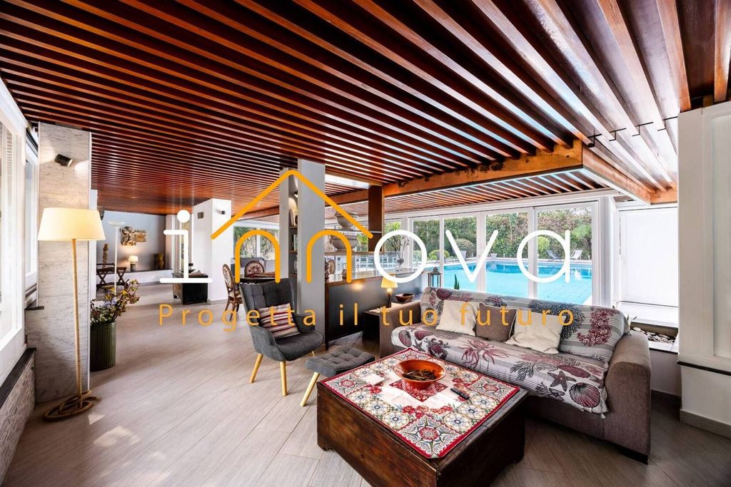 3 bedroom luxury Villa for sale in Via Basilea, 3, Palermo, Sicily