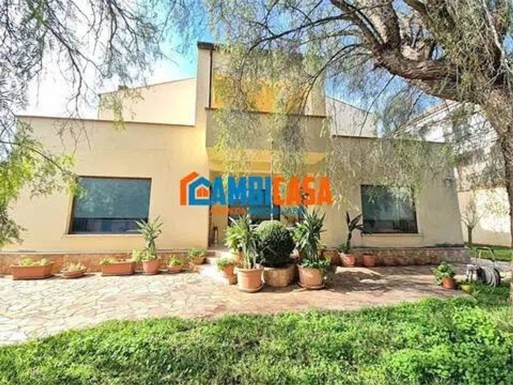 6 bedroom luxury Villa for sale in Urb. Mondello Neighbourhood: Mondello - Castelforte, Palermo, Sicily