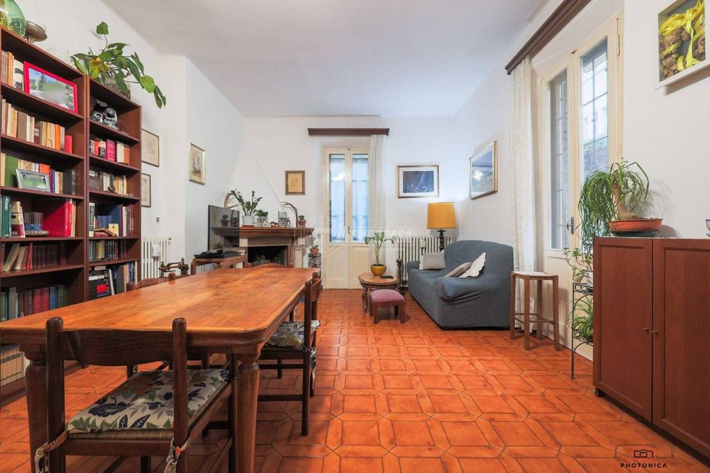 Apartament me 4 dhoma, 139 m²