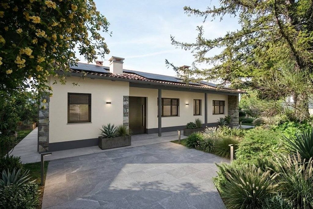 House in Verona - View 2