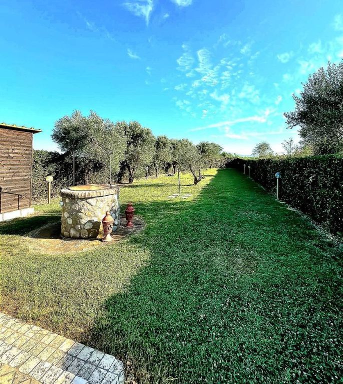 Luxury Villa for sale in Cascina, Italy - View 2