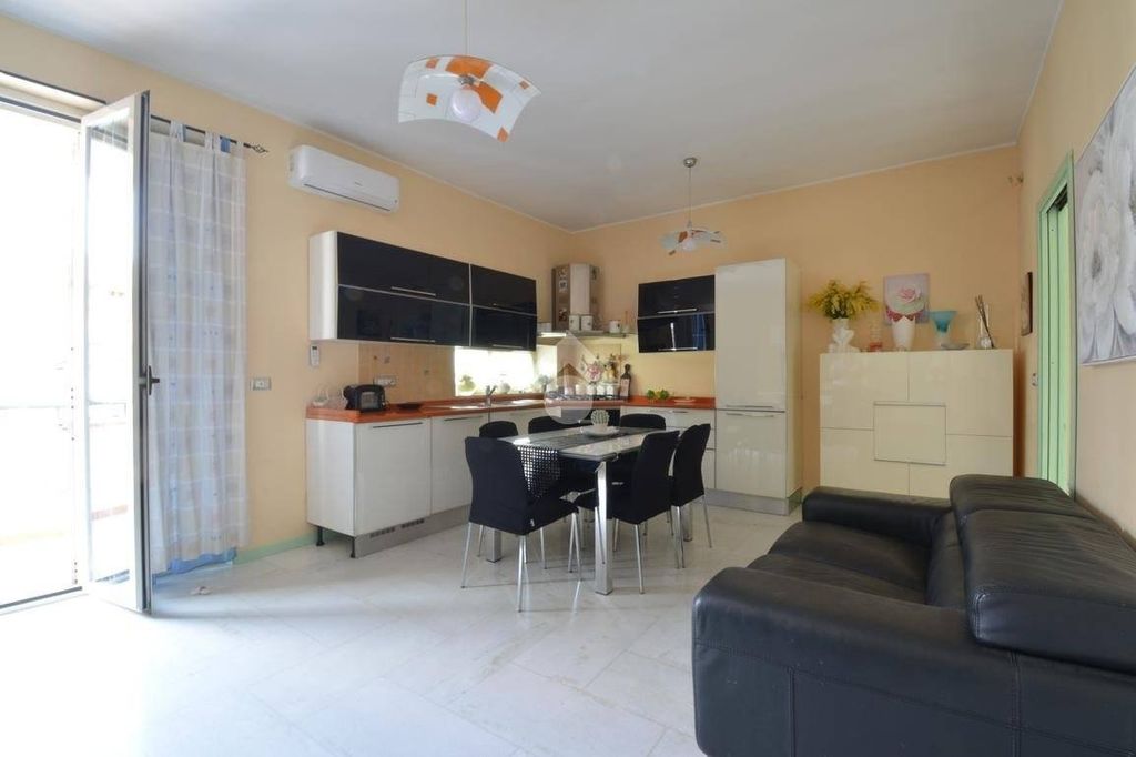 Casa – San Prisco - Vista 2