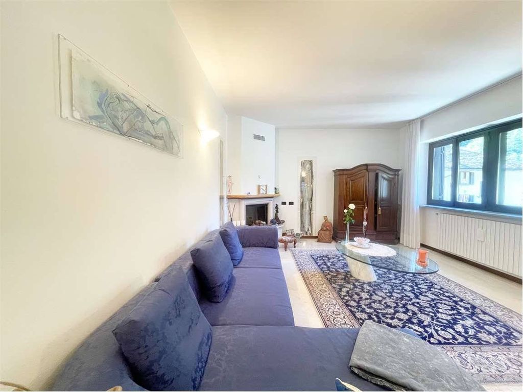 3 bedroom luxury Villa for sale in Via Mulino, 11, Prata Camportaccio, Provincia di Sondrio, Lombardy - View 2