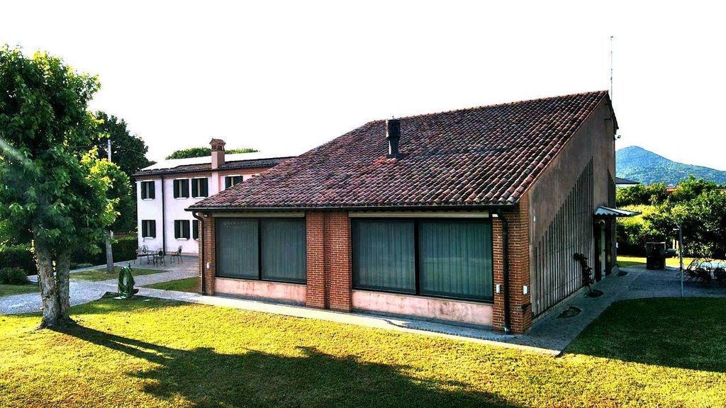 Casa – Este - Vista 2