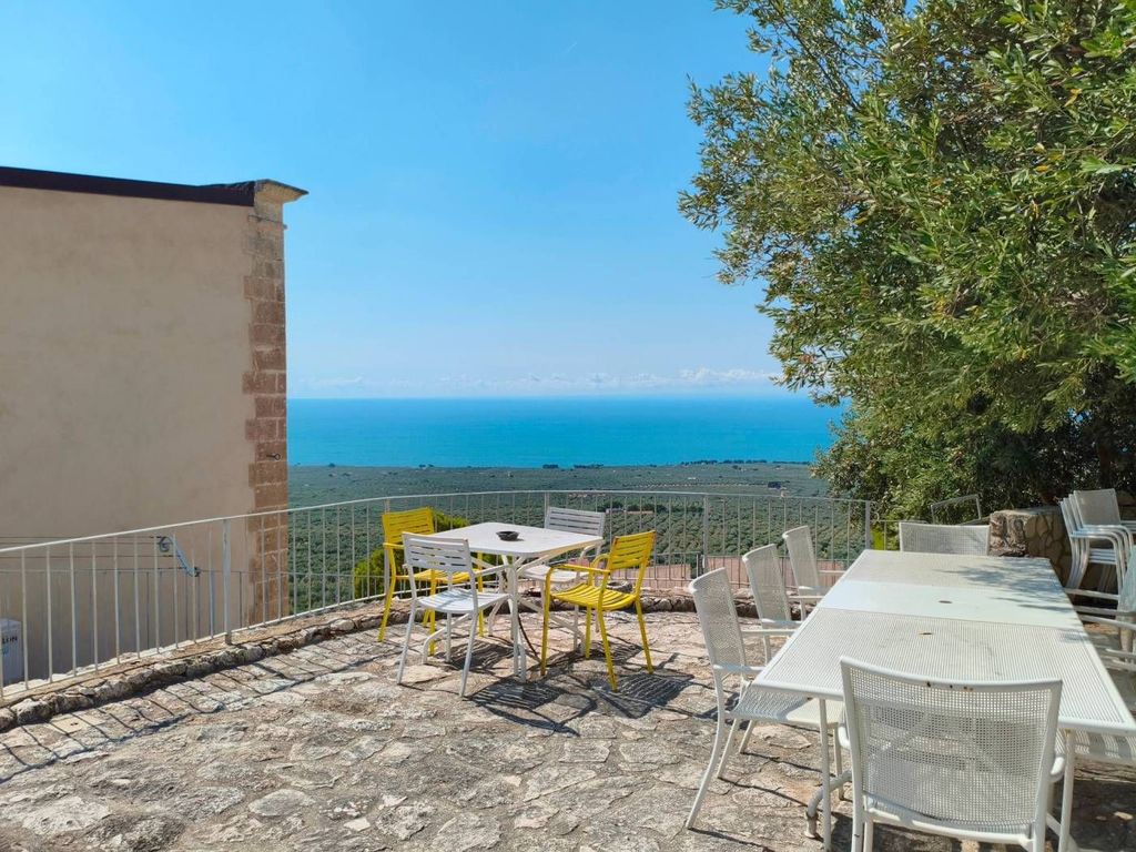 Casa – Monte Sant'Angelo, Foggia - Vista 2