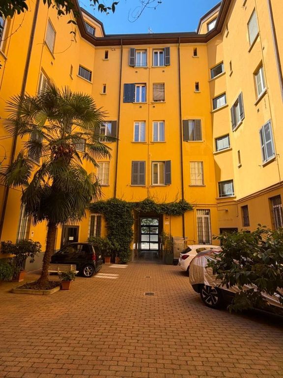 Luxury Flat for sale in Via Piacenza, 8, Milan, Lombardy - Vista 2