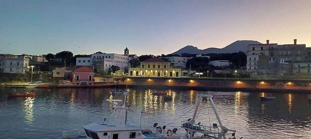 Luxury Flat for sale in Via Marittima, 7, Portici, Campania - View 2
