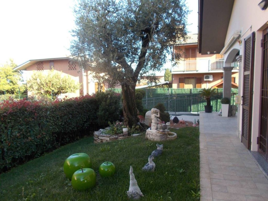Casa – Boltiere - Vista 2