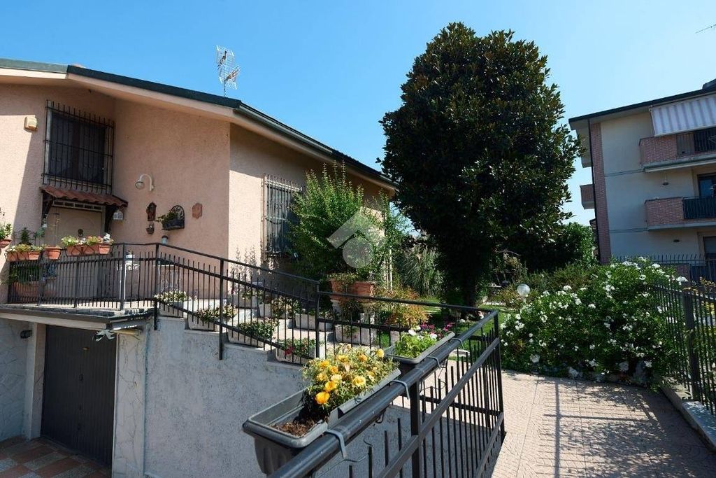 Casa – Zelo Buon Persico - Vista 2