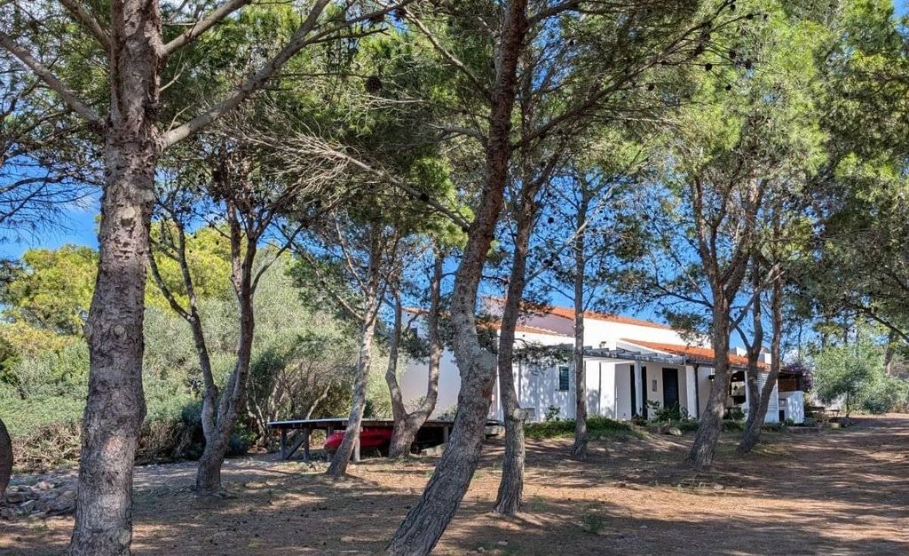 5 room luxury Villa for sale in SP102, Carloforte, Sardinia - View 2