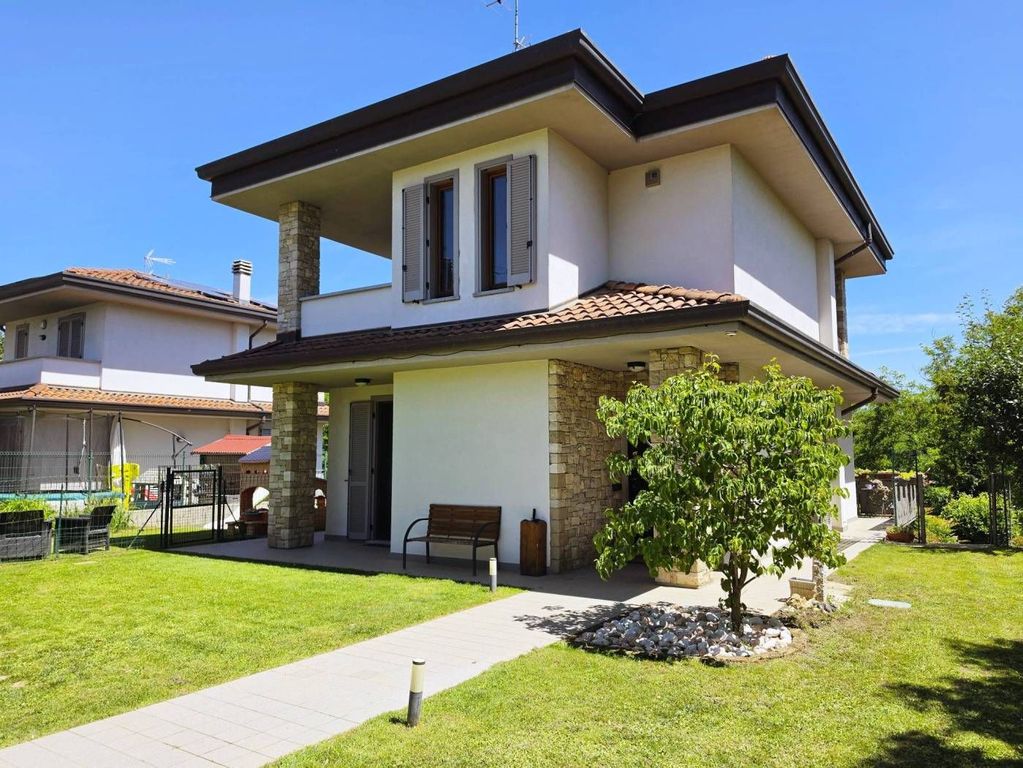 Casa – Cadorago, Bulgorello - Vista 2