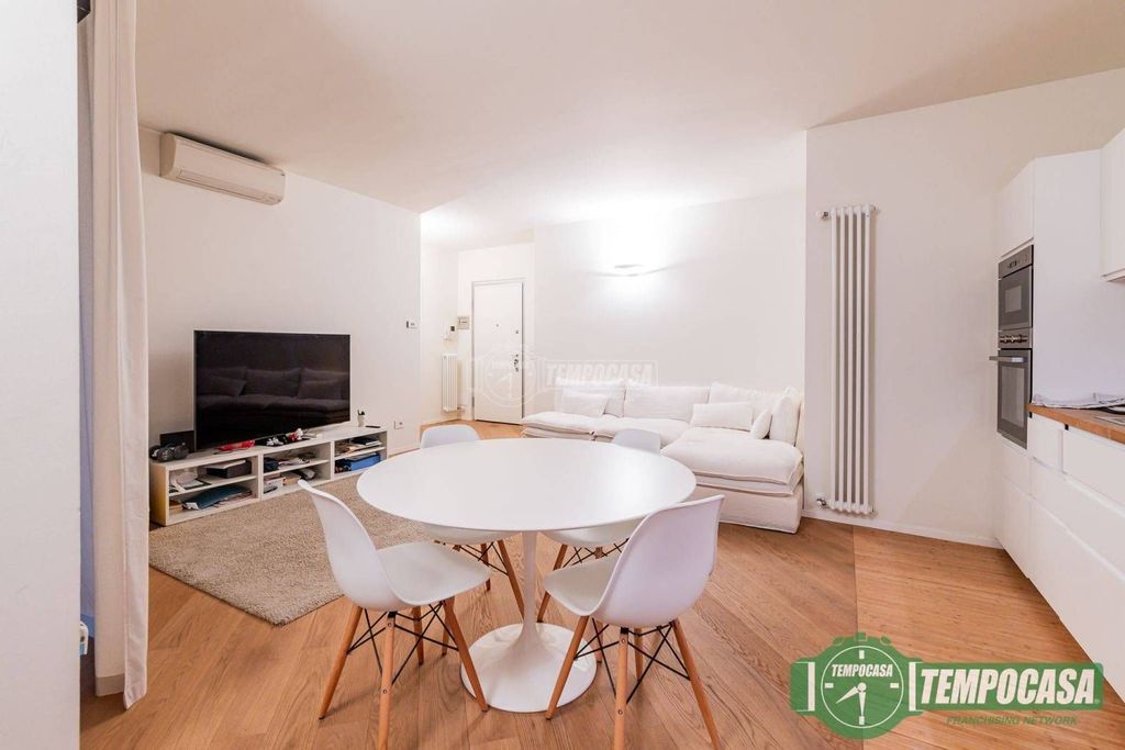 Apartment in San Donato Milanese - Vista 2