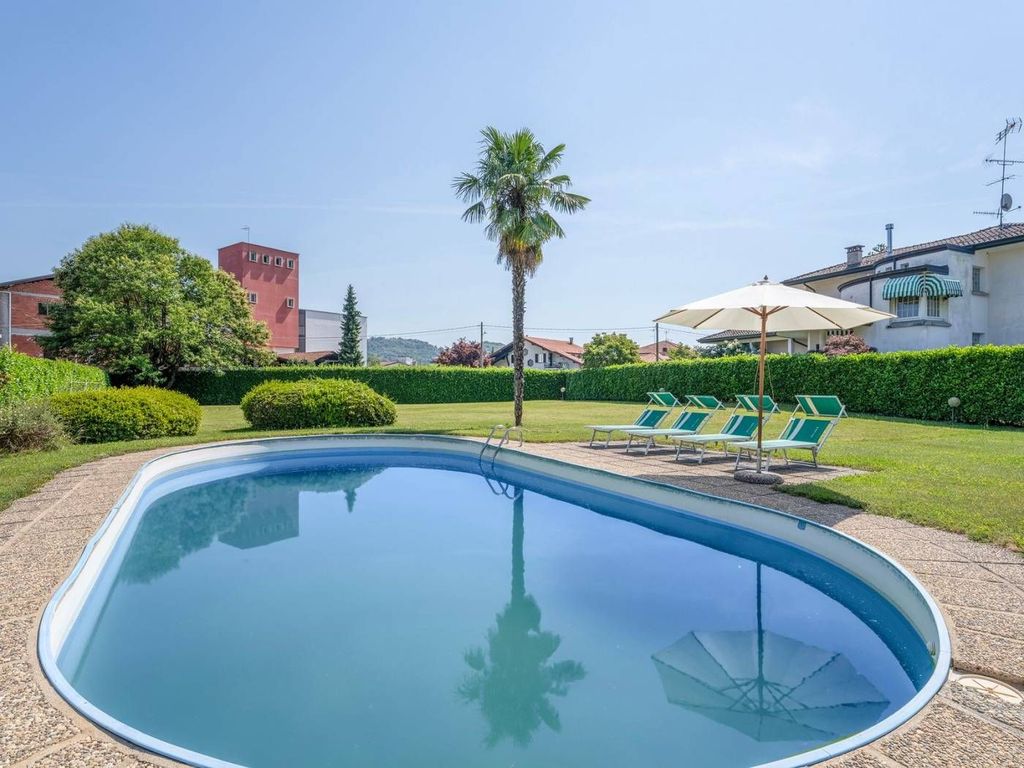 Casa – Gozzano - Vista 2