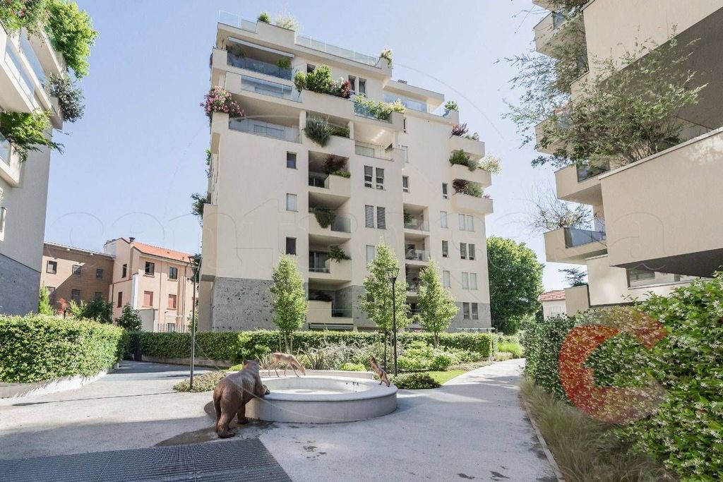 3 room luxury Apartment for sale in Via della Concordia, Busto Arsizio, Lombardy - Vista 2