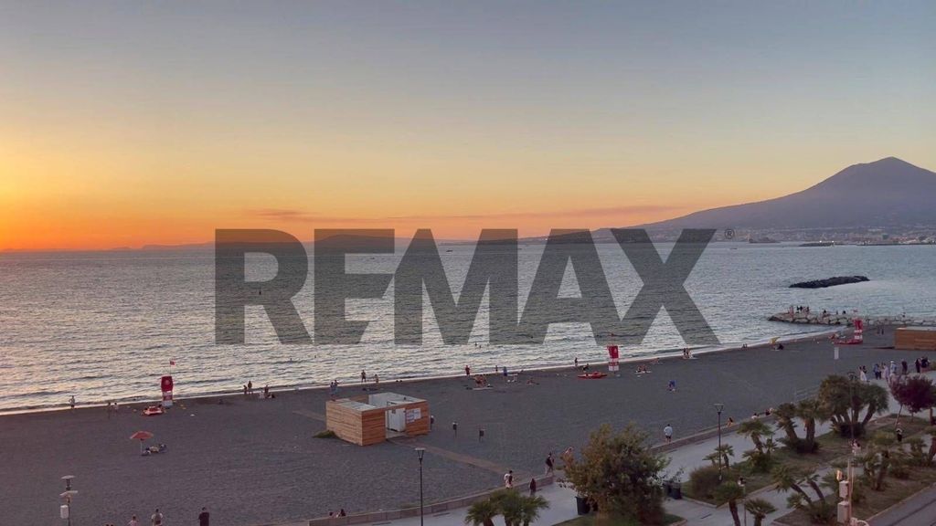 Appartamento – Castellammare di Stabia - Vista 2