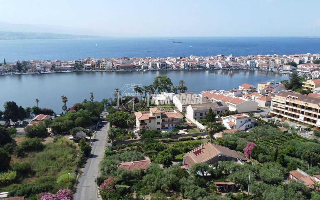 House in Messina - View 2