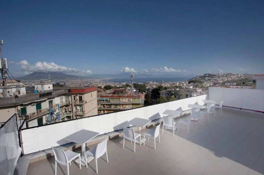 Apartment in Napoli, Municipalità 3 - Vista 2
